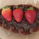 Como fazer ovo de colher - Brigadeiro Gourmet com morango!