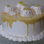 Bolo de Abacaxi Gelado com Coco