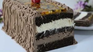 Bolo de Mousse de Chocolate com Maracujá